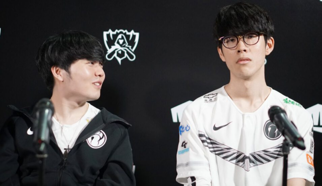 对他而言反 对他而言反