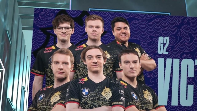 现任风格 现任风格